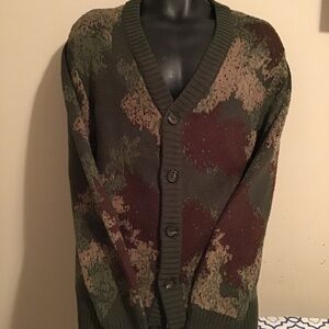 🔥Medium, new condition, chest=21, length=27, camouflage pattern